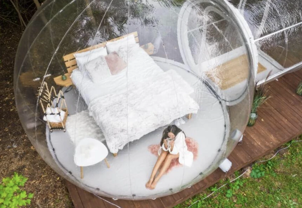 cozy bubble tent